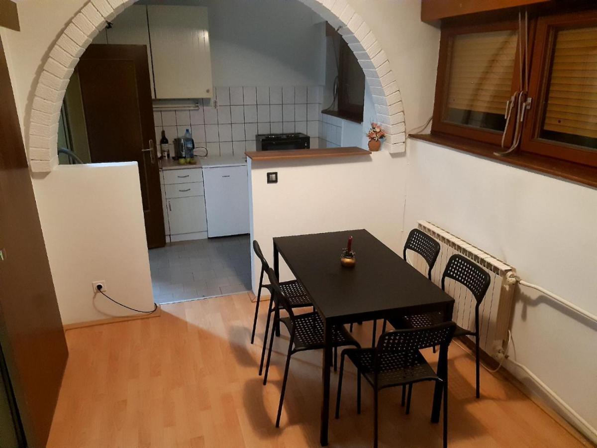 Apartament Seven Skopje Zewnętrze zdjęcie